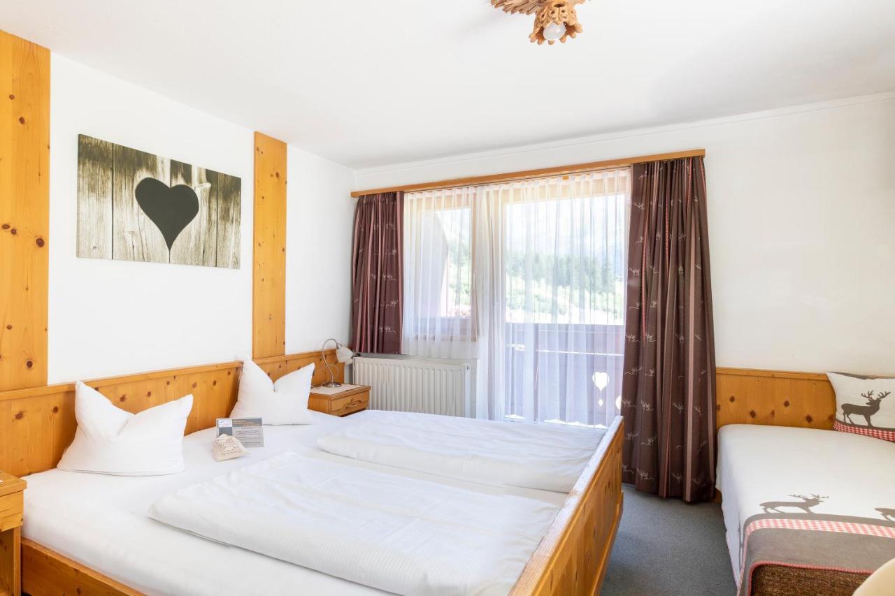 Hotel Haus Elisabeth Sankt Leonhard im Pitztal Esterno foto