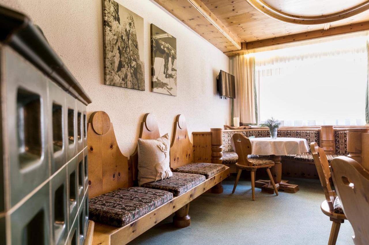 Hotel Haus Elisabeth Sankt Leonhard im Pitztal Esterno foto
