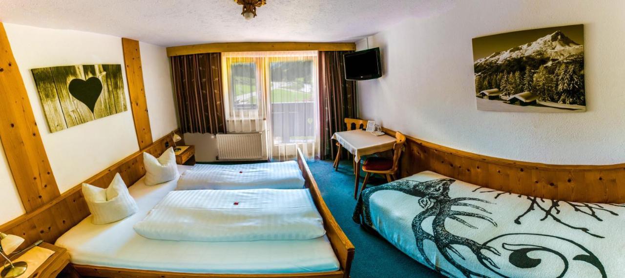 Hotel Haus Elisabeth Sankt Leonhard im Pitztal Esterno foto